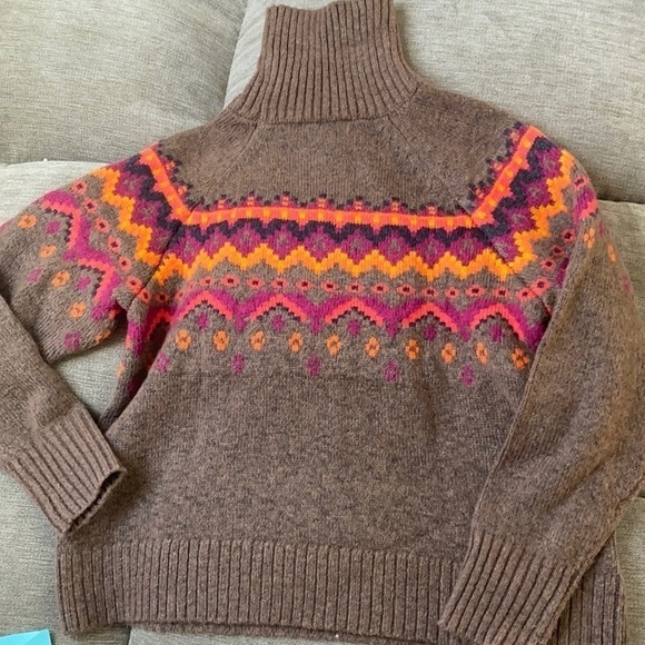 Lou & Grey sweater - Picture 1 of 6